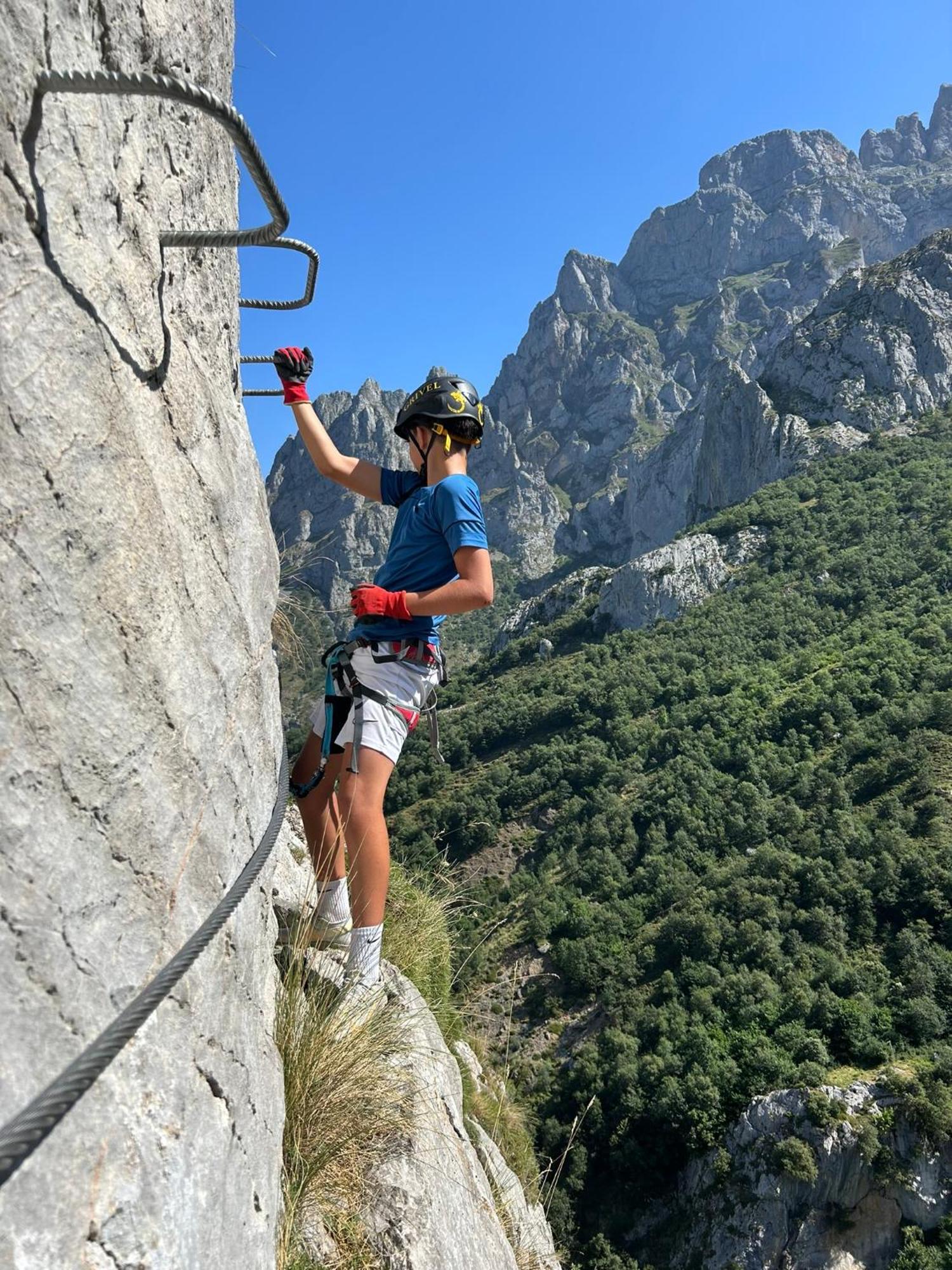波萨达德瓦尔德翁La Balconada De Valdeon别墅 外观 照片